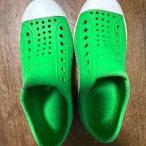 Native Kids Vibrant Green Slip-On Water Shoes